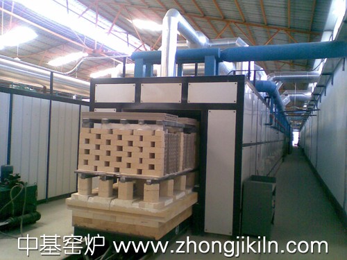 Refractory tunnel kiln