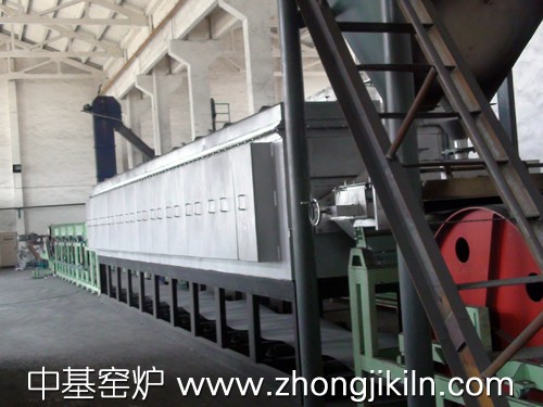 Powder metallurgical belt type furnace